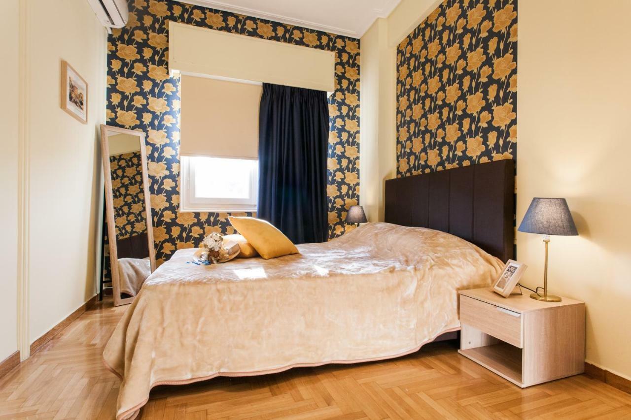 Private Central View Rooms In Apartment Near To Acropolis Metro Station أثينا المظهر الخارجي الصورة