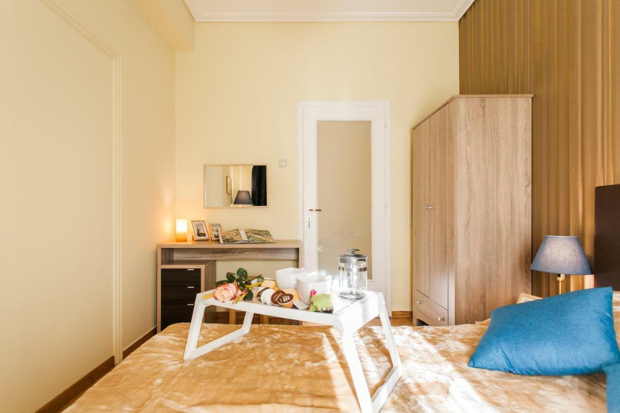 Private Central View Rooms In Apartment Near To Acropolis Metro Station أثينا المظهر الخارجي الصورة