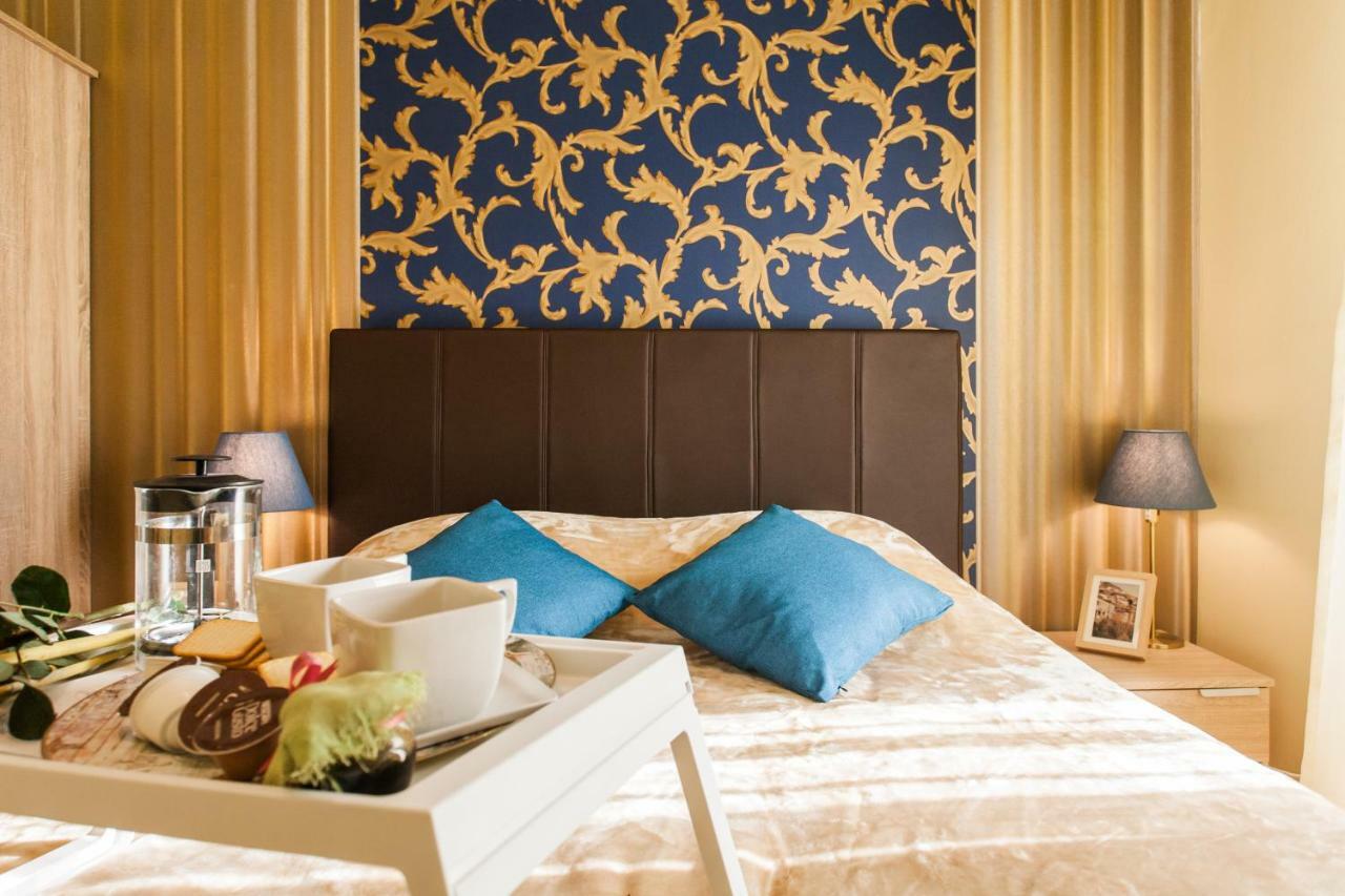 Private Central View Rooms In Apartment Near To Acropolis Metro Station أثينا المظهر الخارجي الصورة