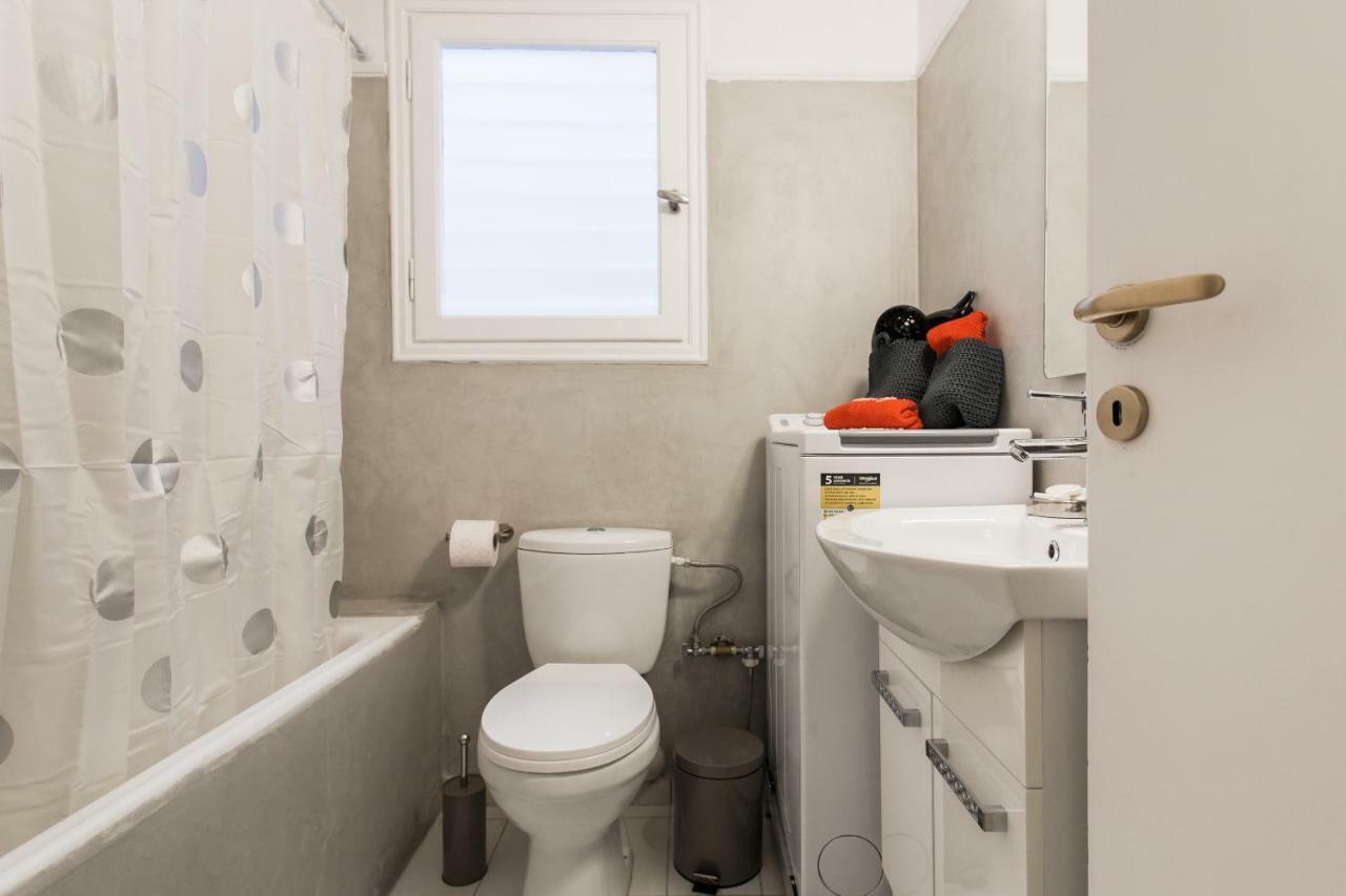 Private Central View Rooms In Apartment Near To Acropolis Metro Station أثينا المظهر الخارجي الصورة
