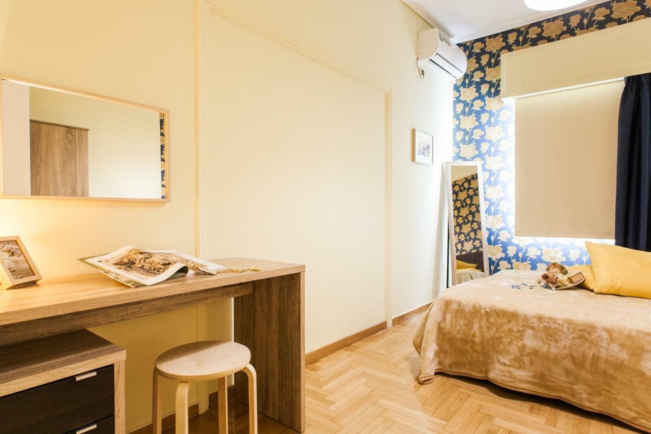 Private Central View Rooms In Apartment Near To Acropolis Metro Station أثينا المظهر الخارجي الصورة